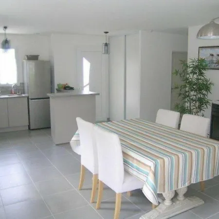 Ferienhaus Maison La Tremblade, 4 Pieces, 6 Personnes - Fr-1-305b-40 *